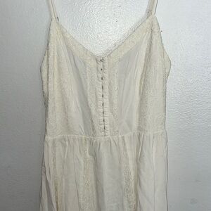 Elegant White Lace Dress